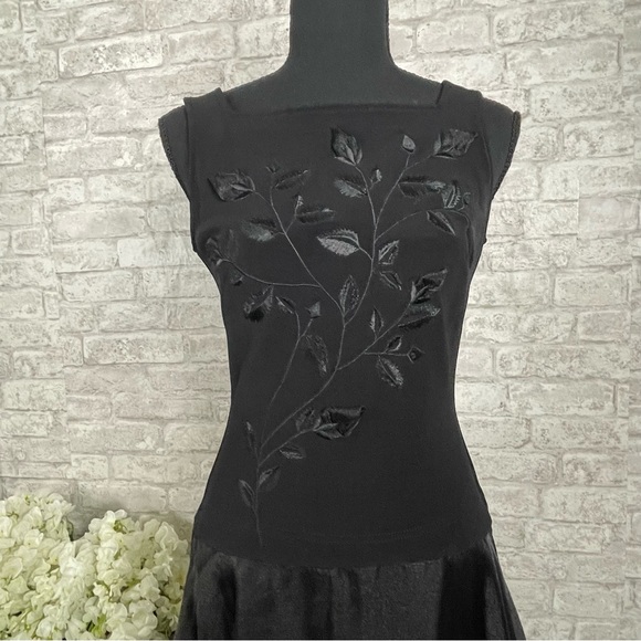 Tadashi Shoji Vintage Black Nylon Sleeveless Gown (RARE) Size 4 - Picture 3 of 8